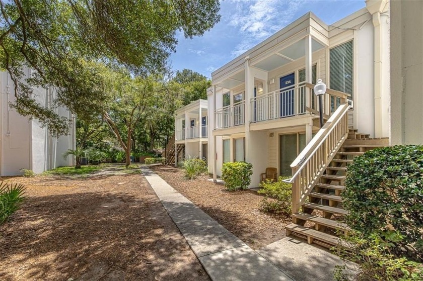 You don't want to miss this opportunity to own a beautiful - Beach Condo for sale in Jekyll Island, Georgia on Beachhouse.com