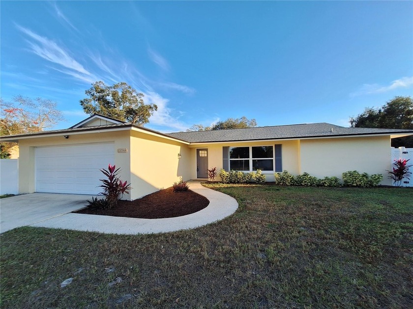 Nestled in the heart of Pinellas County is this spacious and - Beach Home for sale in Largo, Florida on Beachhouse.com