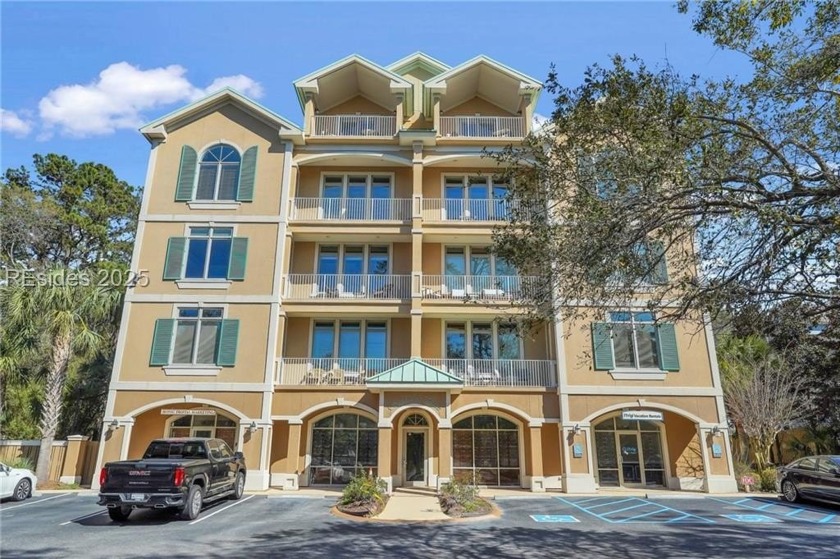A perfect opportunity to be ONLY  1/4  mile from Folly Field - Beach Condo for sale in Hilton Head Island, South Carolina on Beachhouse.com