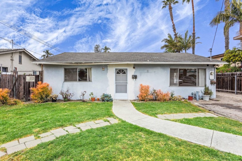 This duplex w/ two separate homes (3BR/2BA & 1BR/1BA + office) - Beach Home for sale in Goleta, California on Beachhouse.com