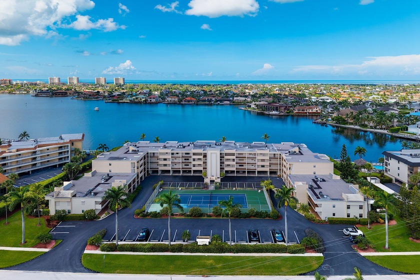 Welcome to island living in this Bayside Club condo with over 1 - Beach Condo for sale in Marco Island, Florida on Beachhouse.com