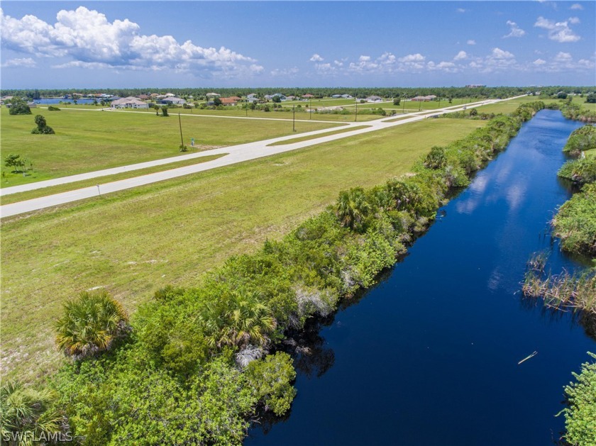 Great lot located on the Ogden Canal and near the Lake Crystal - Beach Lot for sale in Cape Coral, Florida on Beachhouse.com