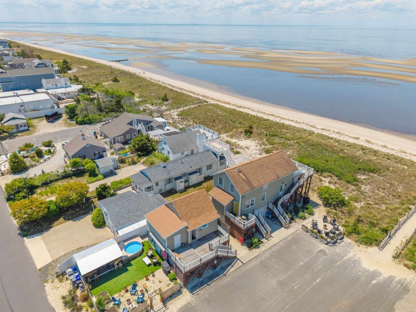 Turnkey waterfront vacation rental! This property sale includes - Beach Lot for sale in Villas, New Jersey on Beachhouse.com