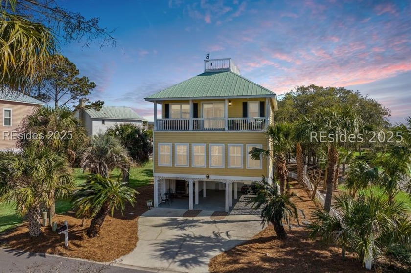This beach property provides an attractive opportunity as a - Beach Home for sale in Saint Helena Island, South Carolina on Beachhouse.com