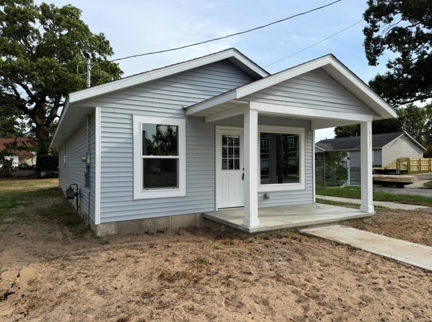**10 x 20 single stall garage to be built prior to closing **OR - Beach Home for sale in Muskegon, Michigan on Beachhouse.com