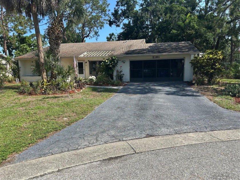 Location, location, location. This home is situated on a quiet - Beach Home for sale in Sarasota, Florida on Beachhouse.com