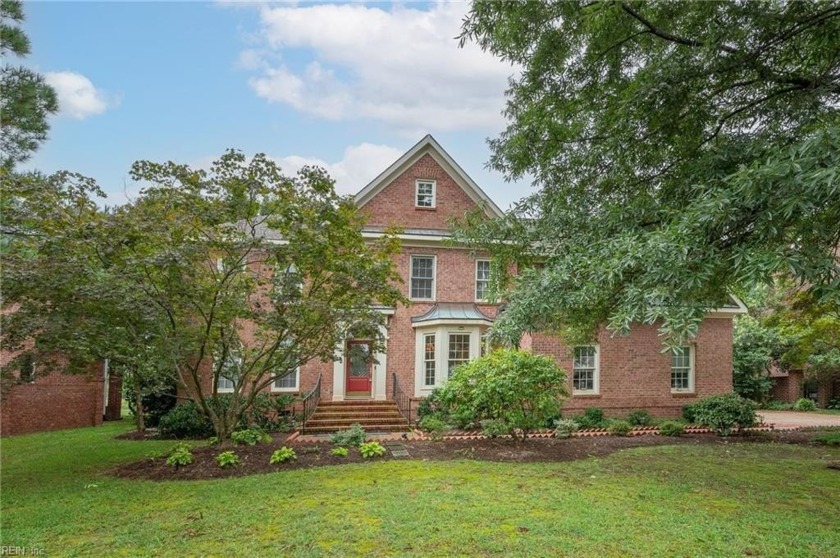 Gorgeous waterfront luxury in desirable Lafayette Shores - Beach Home for sale in Norfolk, Virginia on Beachhouse.com