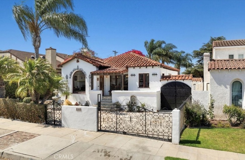 Welcome home to this captivating 1930's Spanish Revival! - Beach Home for sale in San Pedro, California on Beachhouse.com