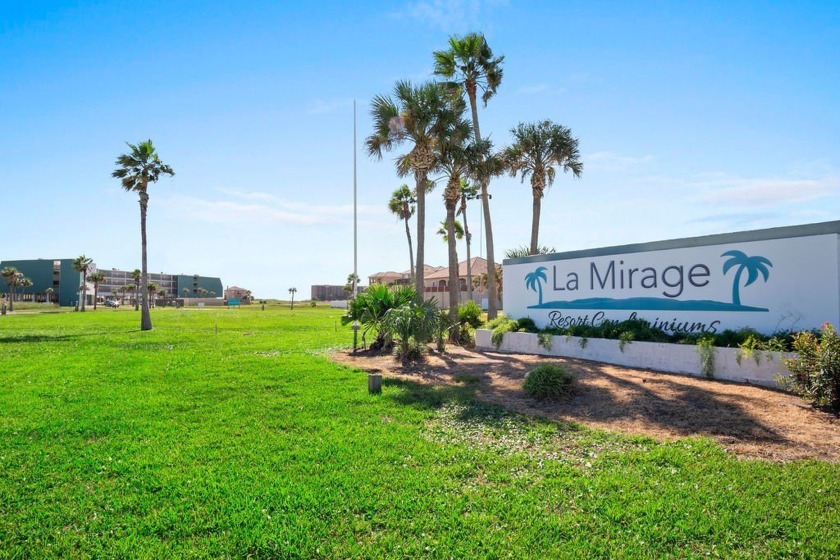 This is a MUST SEE at La Mirage! 

Experience coastal living at - Beach Condo for sale in Port Aransas, Texas on Beachhouse.com