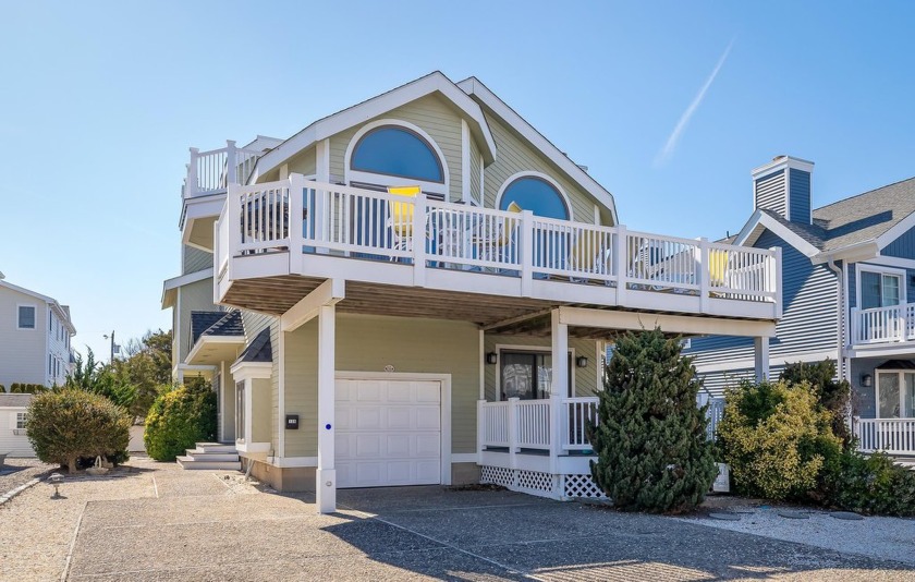 Spacious Avalon Retreat Just Steps from the Beach. This - Beach Home for sale in Avalon, New Jersey on Beachhouse.com