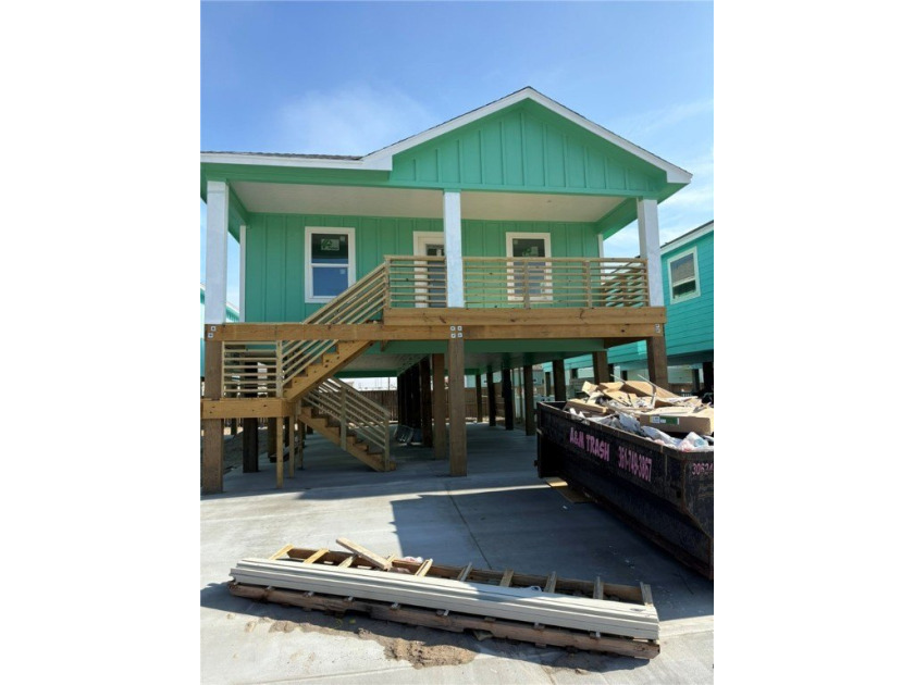 NEW CONSTRUCTION! This 4 bedroom, 3 bath island stilt style home - Beach Home for sale in Port Aransas, Texas on Beachhouse.com