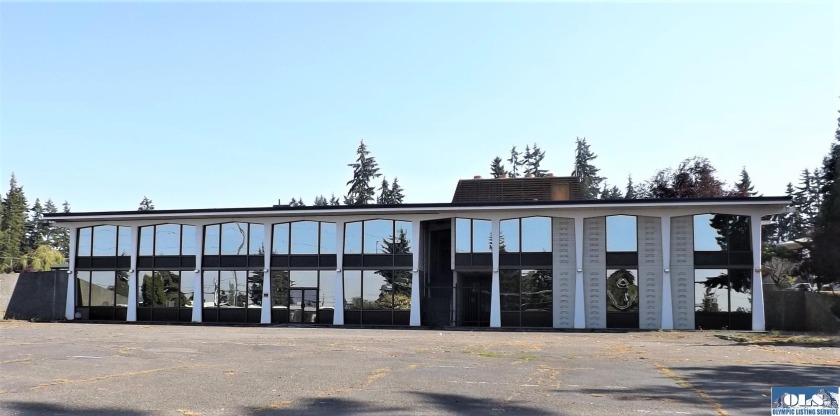 This is an impressive commercial building for less than $73 per - Beach Commercial for sale in Port Angeles, Washington on Beachhouse.com
