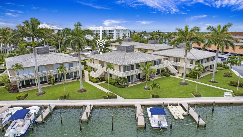 Welcome to your dream waterfront retreat on beautiful Marco - Beach Condo for sale in Marco Island, Florida on Beachhouse.com