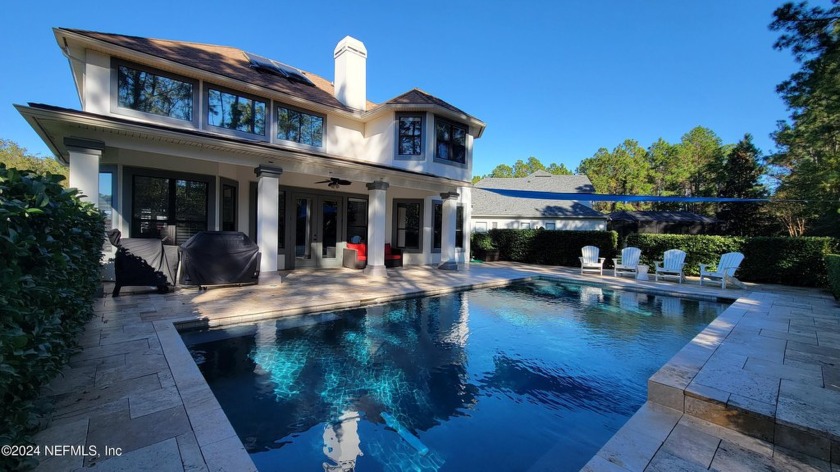 This custom Highland Glen pool home offers an unbeatable - Beach Home for sale in Jacksonville, Florida on Beachhouse.com