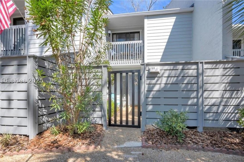 Wow, what a charming home, weekend getaway or vacation rental - Beach Condo for sale in Hilton Head Island, South Carolina on Beachhouse.com