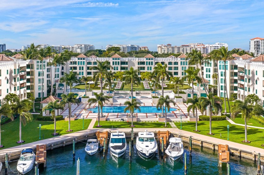 Welcome to Residence 207 at Mizner Court, an exceptional - Beach Condo for sale in Boca Raton, Florida on Beachhouse.com