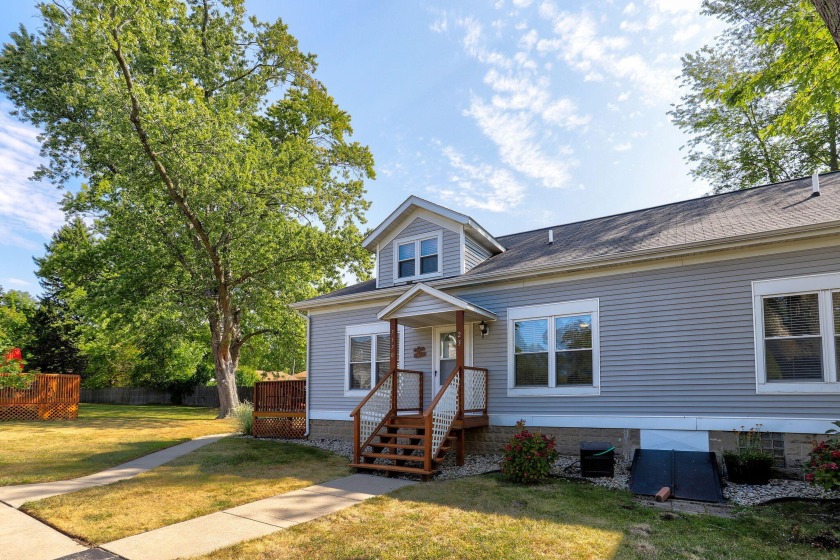 Don't miss this rare opportunity to own a beautiful 2-bedroom - Beach Condo for sale in South Haven, Michigan on Beachhouse.com