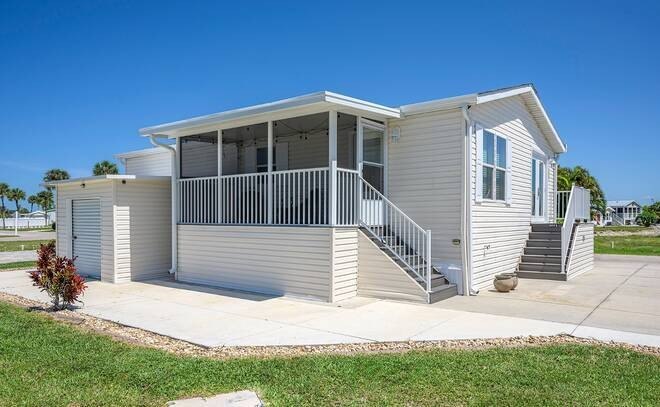 Move-in-ready beach cottage in Fort Myers Beach! Welcome to 599 - Beach Home for sale in Fort Myers Beach, Florida on Beachhouse.com