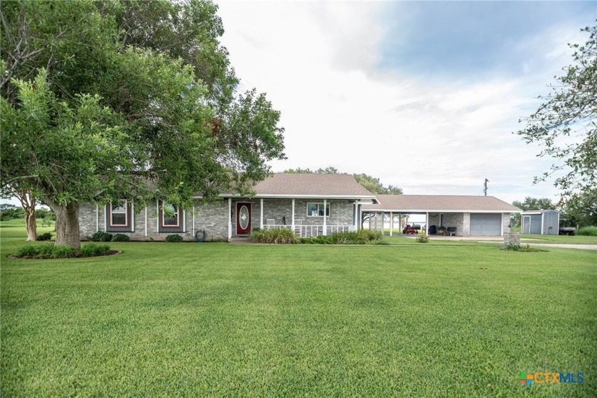 Discover the perfect blend of comfort and nature in this - Beach Home for sale in Port Lavaca, Texas on Beachhouse.com