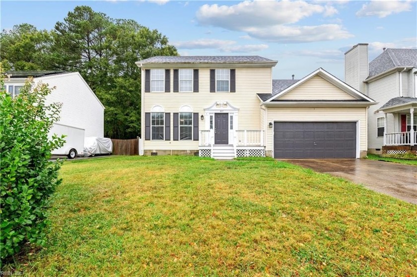 Welcome to this beautifully updated 3 bed, 2.5 bath home that - Beach Home for sale in Newport News, Virginia on Beachhouse.com