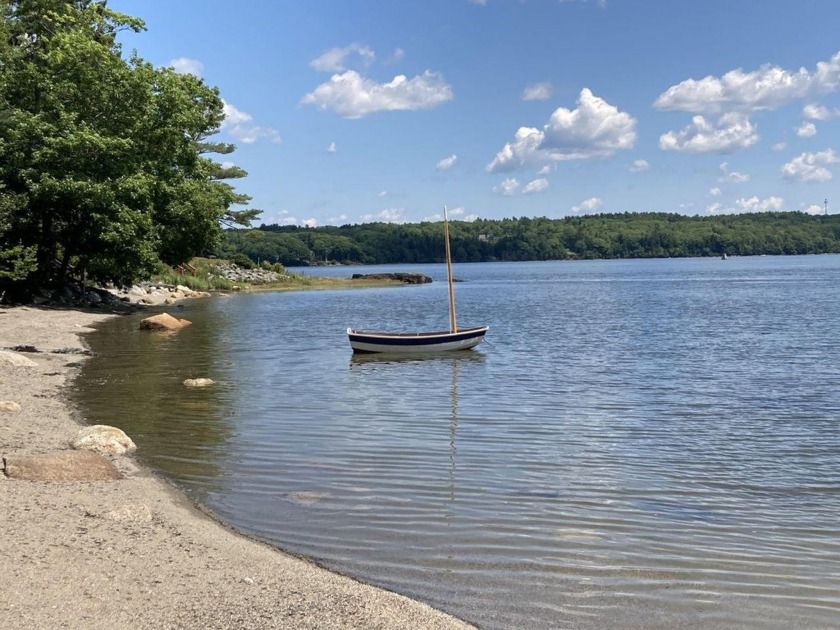 A rare coastal treasure?You really should see this in person to - Beach Home for sale in Stockton Springs, Maine on Beachhouse.com