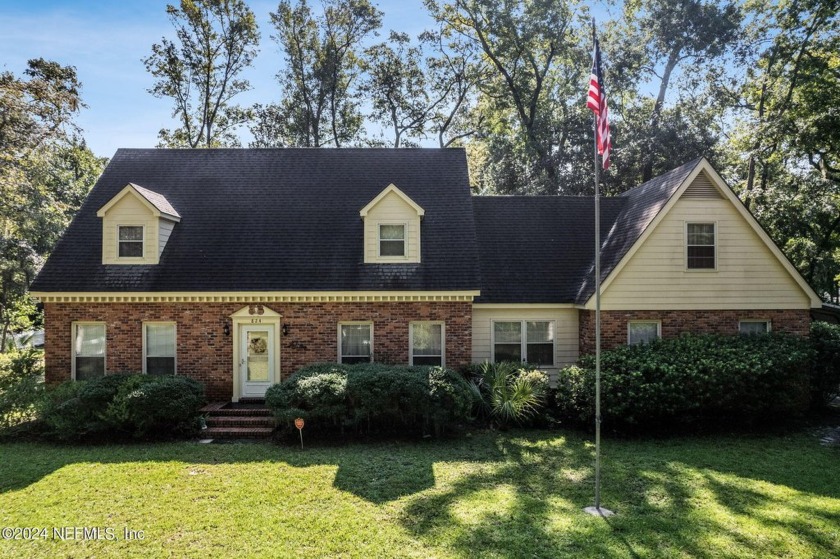 Welcome to your dream home! This stunning full-brick property - Beach Home for sale in Saint Marys, Georgia on Beachhouse.com