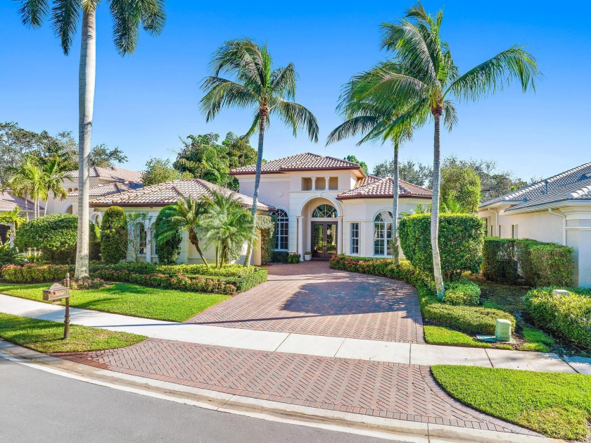 FULL GOLF MEMBERSHIP and extremely close proximity to the club - Beach Home for sale in Palm Beach Gardens, Florida on Beachhouse.com