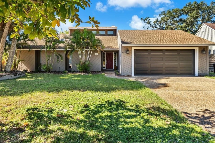 Motivated Seller!! Stunning pool home only 2 miles from - Beach Home for sale in Sarasota, Florida on Beachhouse.com