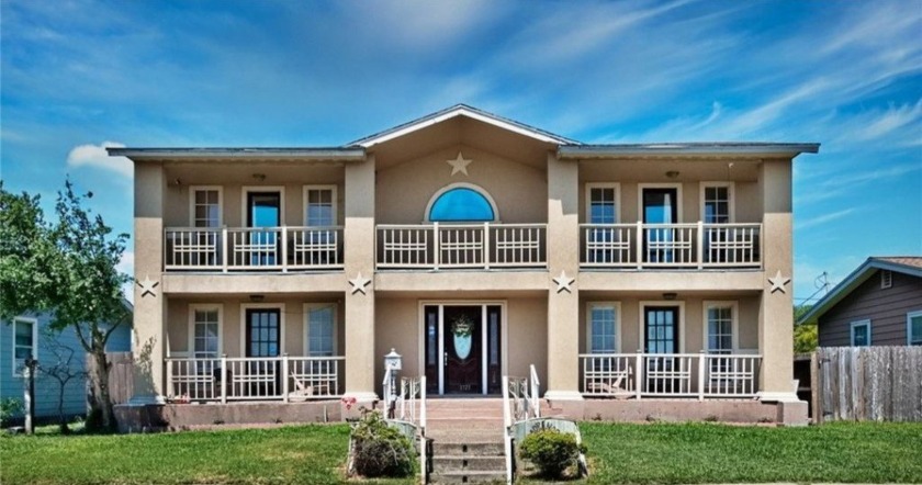 Experience the perfect blend of vintage charm and modern - Beach Home for sale in Corpus Christi, Texas on Beachhouse.com