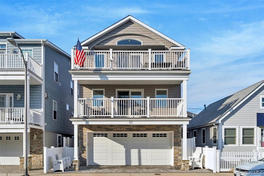 Set in the heart of the highly desirable West End, just 1,300 - Beach Home for sale in Long Beach, New York on Beachhouse.com