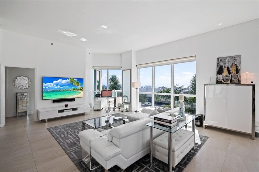 Exceptional southwest corner residence at the iconic Beach Club - Beach Condo for sale in Fort Lauderdale, Florida on Beachhouse.com