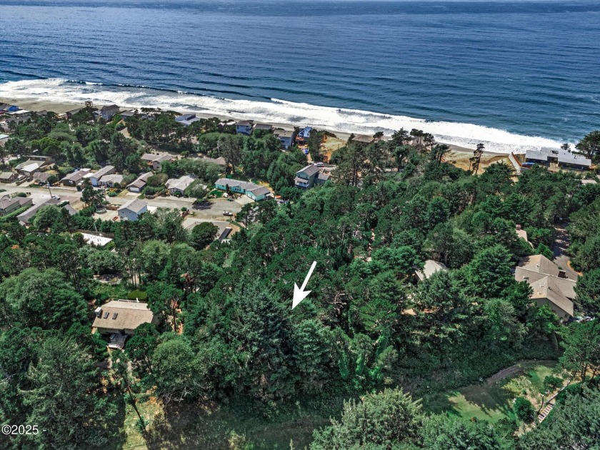 A truly rare opportunity on Salishan Golf Course. This parcel - Beach Lot for sale in Gleneden Beach, Oregon on Beachhouse.com