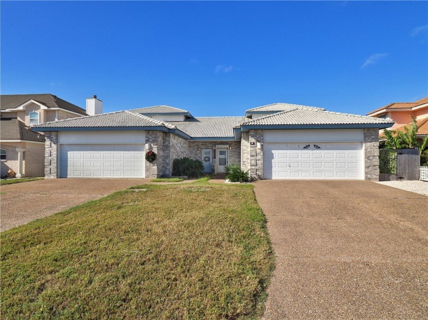 Discover your dream home in this beautifully updated waterfront - Beach Home for sale in Corpus Christi, Texas on Beachhouse.com