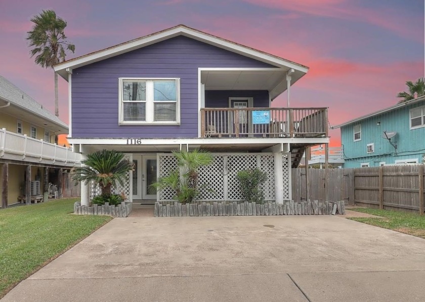 Welcome to your dream beach getaway! This gorgeous 4-bedroom - Beach Home for sale in Port Aransas, Texas on Beachhouse.com