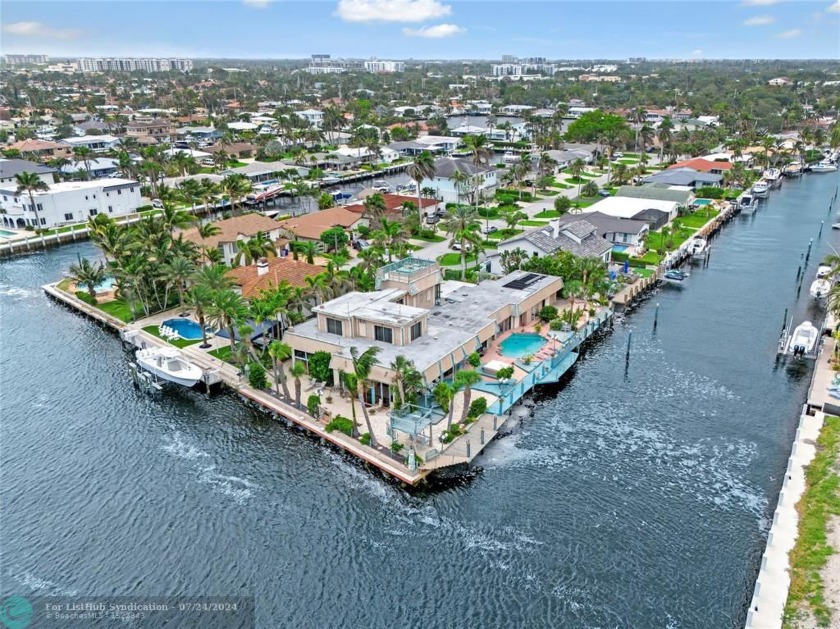 DOUBLE SIZE CORNER POINT LOT on PRIME INTRACOASTAL WATERWAY! - Beach Home for sale in Pompano Beach, Florida on Beachhouse.com