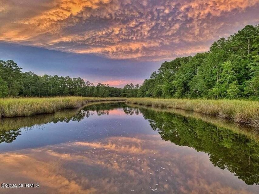 Beautiful creek views from this elevated lot that sits 18+ feet - Beach Lot for sale in Minnesott Beach, North Carolina on Beachhouse.com