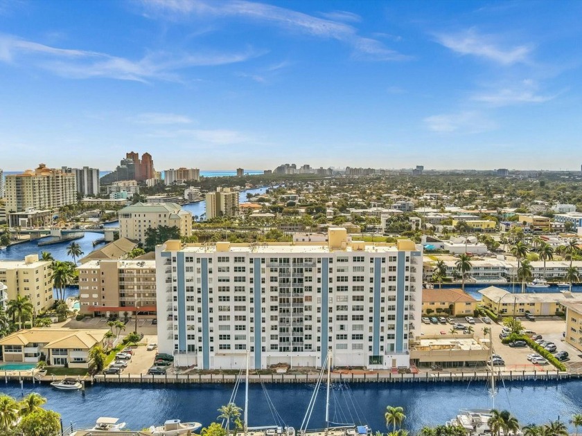 This spacious 2-bedroom, 2-bathroom condo boasts stunning views - Beach Condo for sale in Fort Lauderdale, Florida on Beachhouse.com