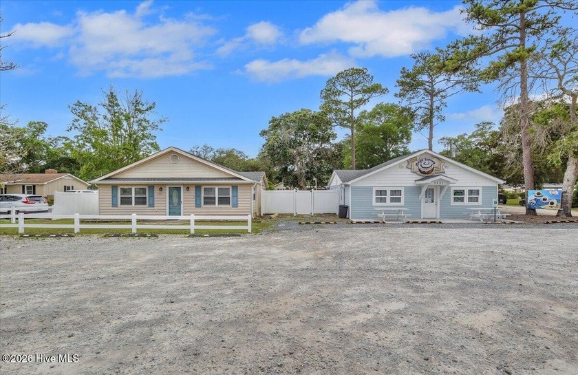 Great business and investment opportunity on the causeway of - Beach Home for sale in Supply, North Carolina on Beachhouse.com