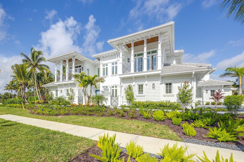 The most luxurious condominium complex in Fiddler's Creek, this - Beach Condo for sale in Naples, Florida on Beachhouse.com