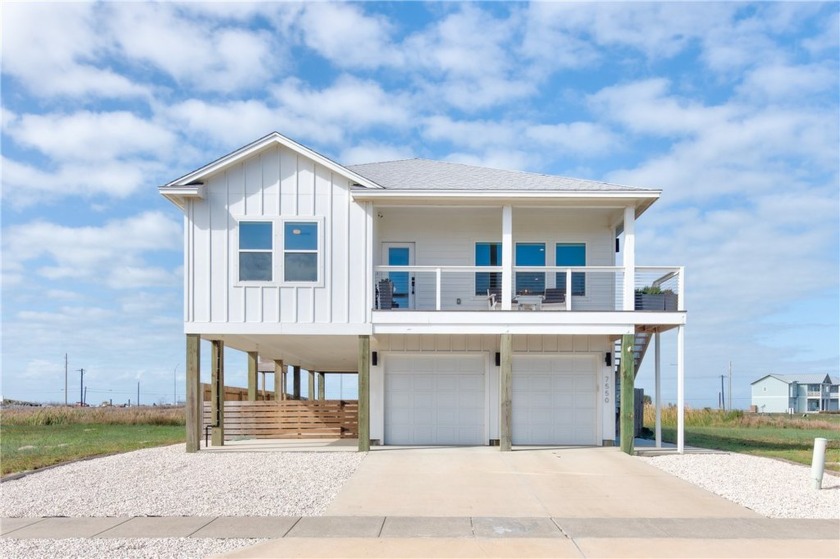 This four-bedroom, two-bathroom residence is located in the La - Beach Home for sale in Port Aransas, Texas on Beachhouse.com