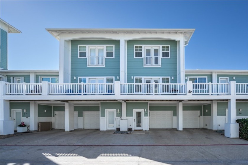 Discover this charming Port Aransas townhome-an investor's - Beach Condo for sale in Port Aransas, Texas on Beachhouse.com