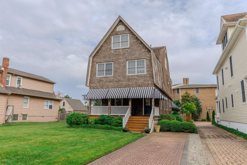 Where luxury meets location--this home checks all the boxes - Beach Home for sale in Cape May, New Jersey on Beachhouse.com