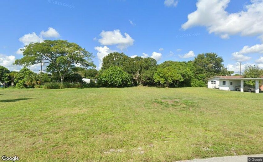 This buildable double lot in Gifford offers the perfect - Beach Lot for sale in Vero Beach, Florida on Beachhouse.com