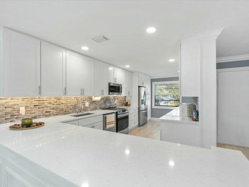 This is the one you have been waiting for This stunning condo - Beach Condo for sale in Boynton Beach, Florida on Beachhouse.com