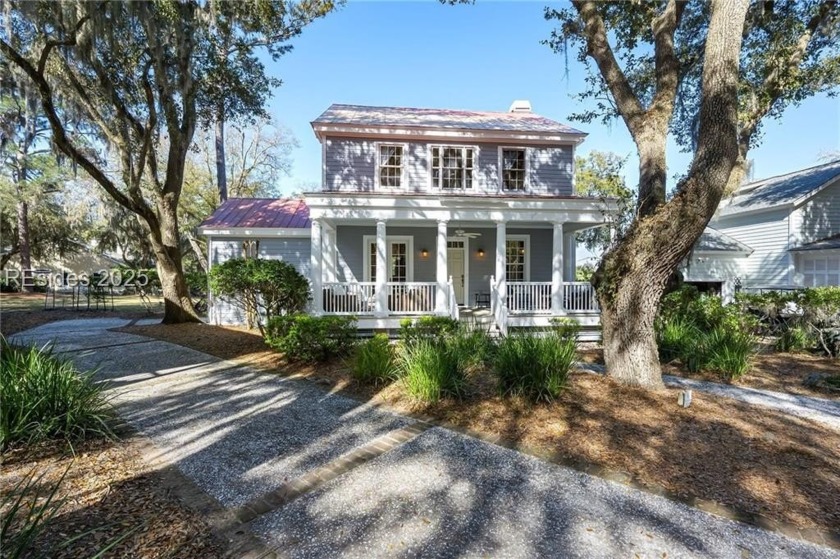 Looking for a sanctuary from the outside world?  
This - Beach Home for sale in Daufuskie Island, South Carolina on Beachhouse.com
