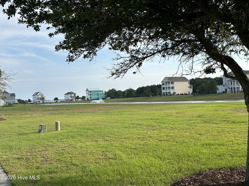 You don't want to miss this amazing lot at Cannonsgate that has - Beach Lot for sale in Newport, North Carolina on Beachhouse.com