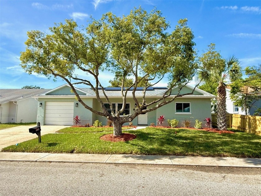 One or more photo(s) has been virtually staged. Welcome to this - Beach Home for sale in Port Richey, Florida on Beachhouse.com