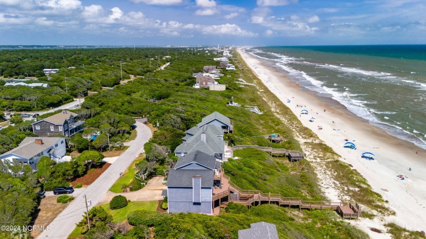 Wonderful Oceanfront home in desirable Pine Knoll Shores with - Beach Home for sale in Pine Knoll Shores, North Carolina on Beachhouse.com