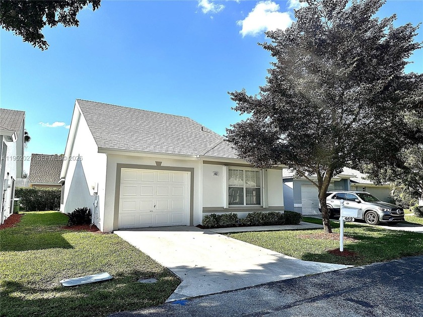 Don't miss out on this great opportunity to own a spacious - Beach Home for sale in Homestead, Florida on Beachhouse.com