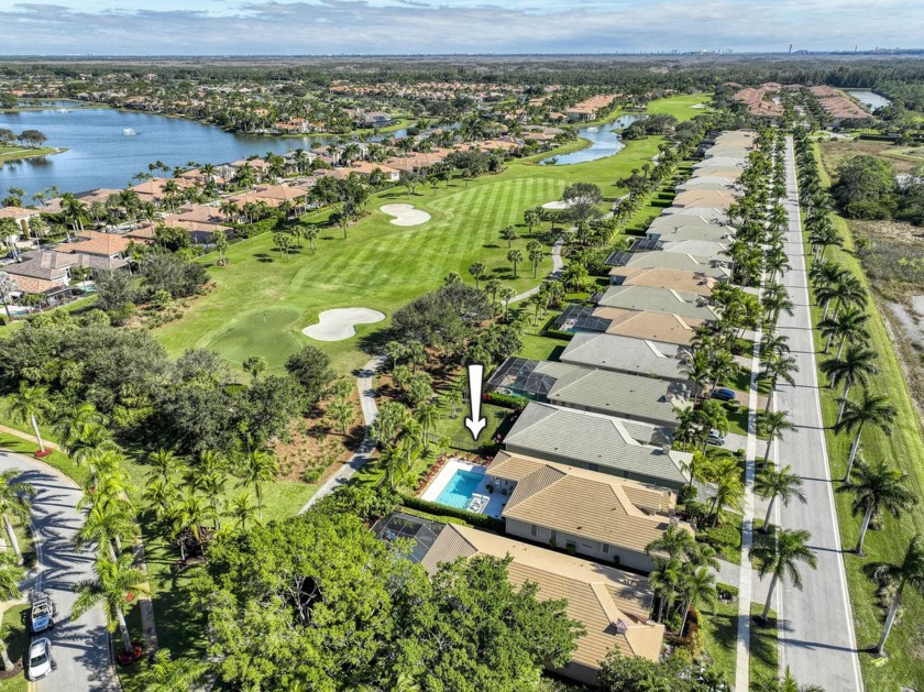 **Immediate Premier Golf Available** This stunning preserve home - Beach Home for sale in West Palm Beach, Florida on Beachhouse.com